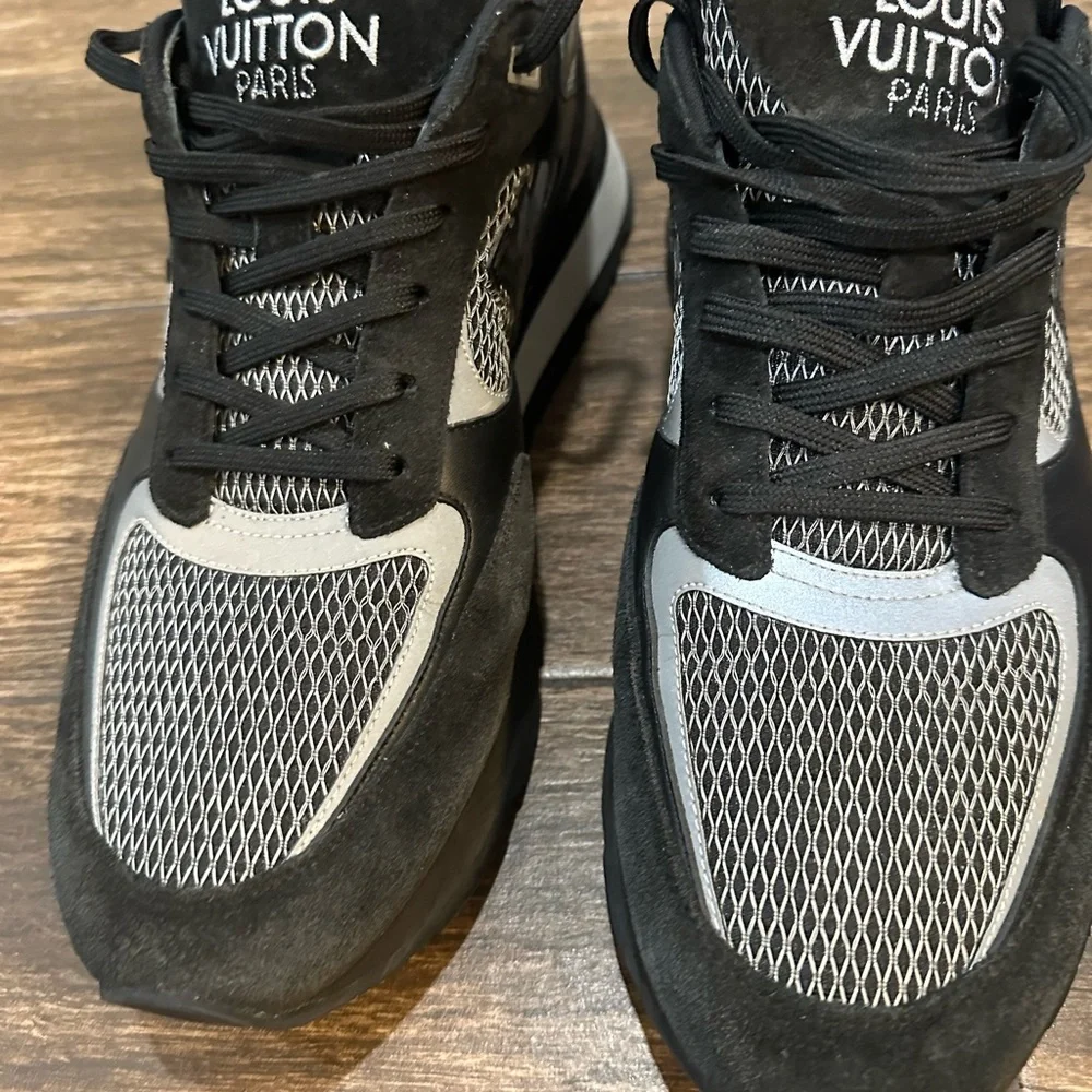 Louis Vuitton Monochrome Mesh Sneakers - Picture 8 of 11